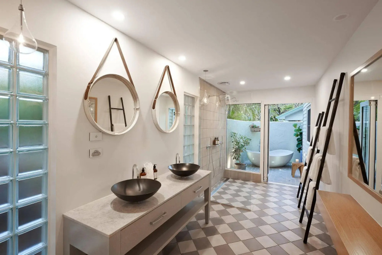 Orpheus Island Lodge