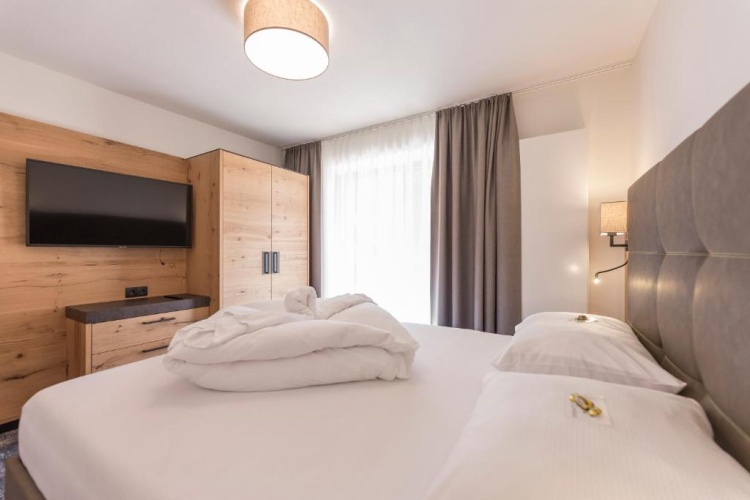 2 Bedrooms Apartment with balcony