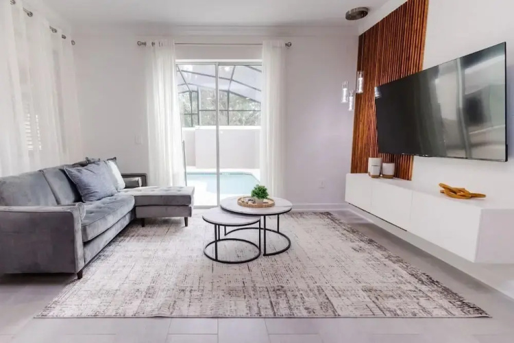 2489 RT - Ultimate Townhome Oasis With Pool