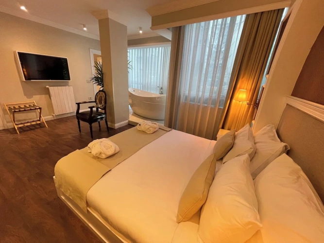 Standard Triple Family room