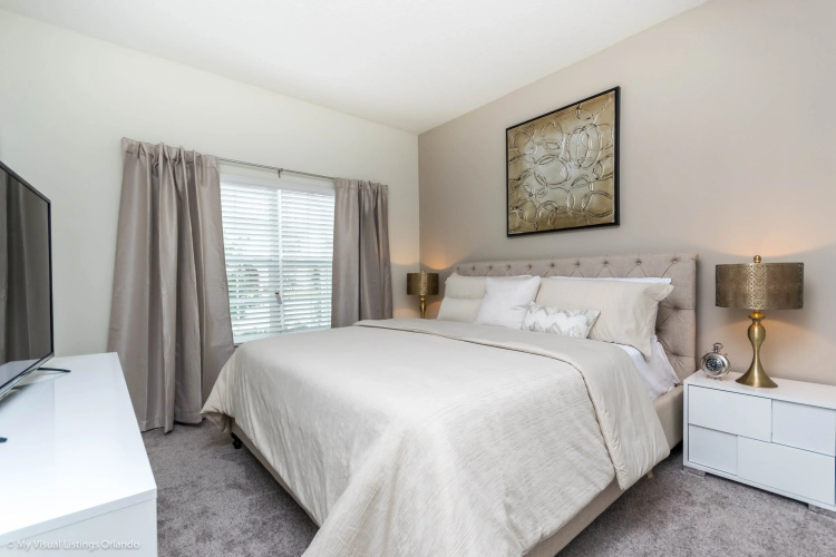 1568PD00, Davenport , US
