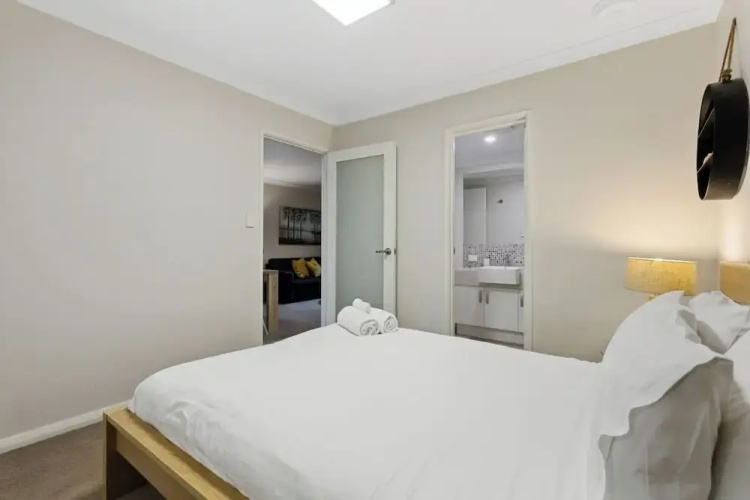 Yaran Suites