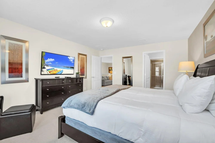 2027 MD - Windsor Westside Tranquil Haven