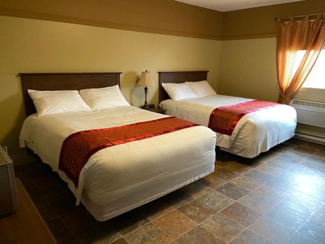 Deluxe Quadruple room