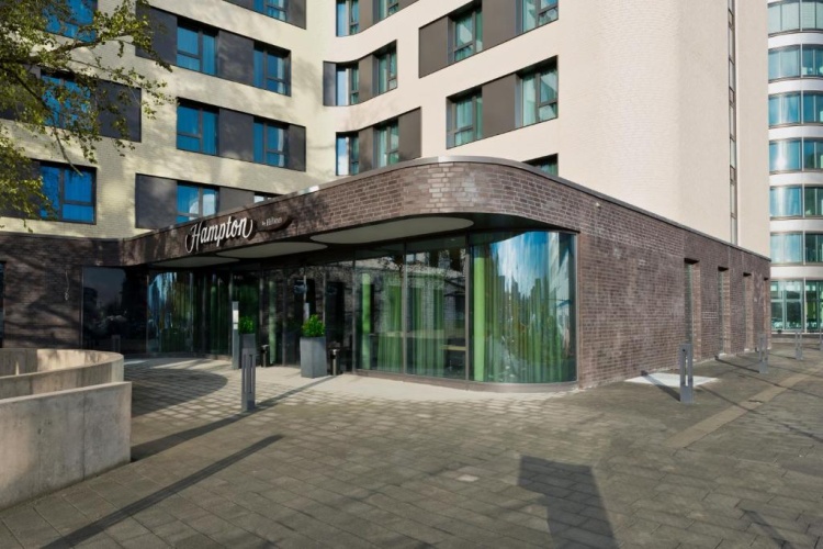Hampton by Hilton Frankfurt Airport photo 22