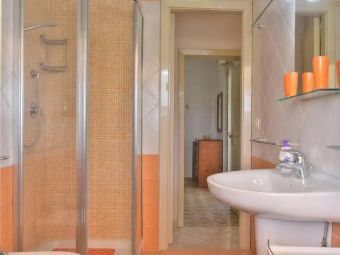Gianni - One Bedroom