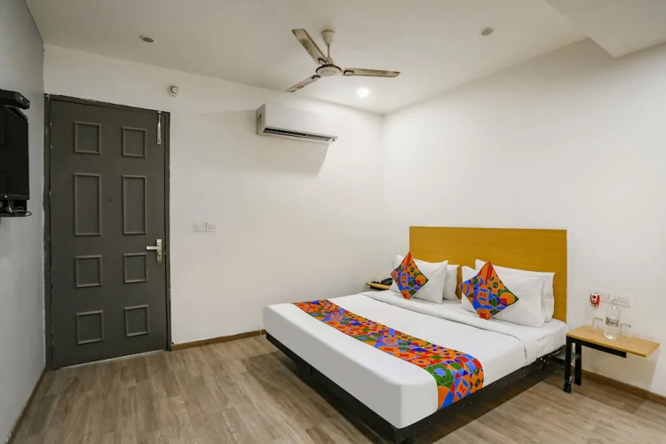 FabHotel VAT