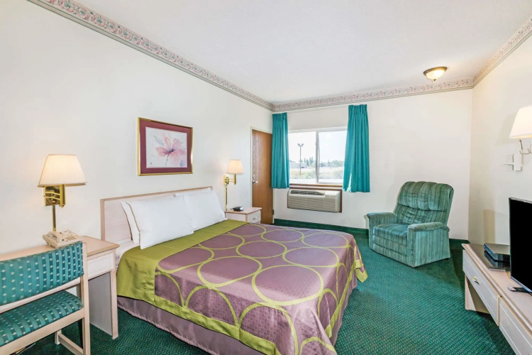 Super 8 by Wyndham Willcox