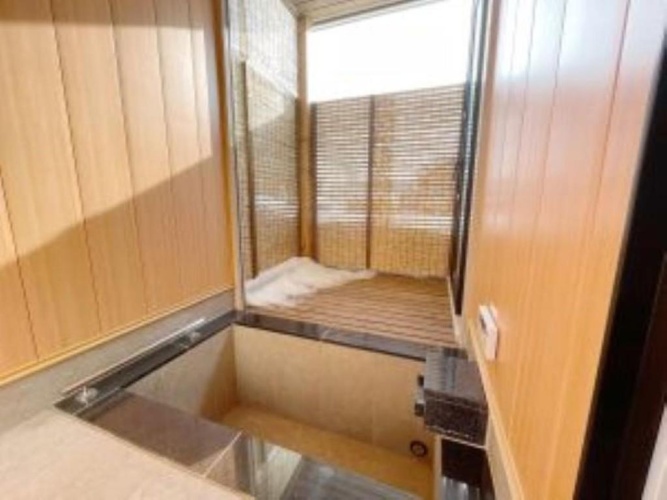 2 Bedrooms Villa