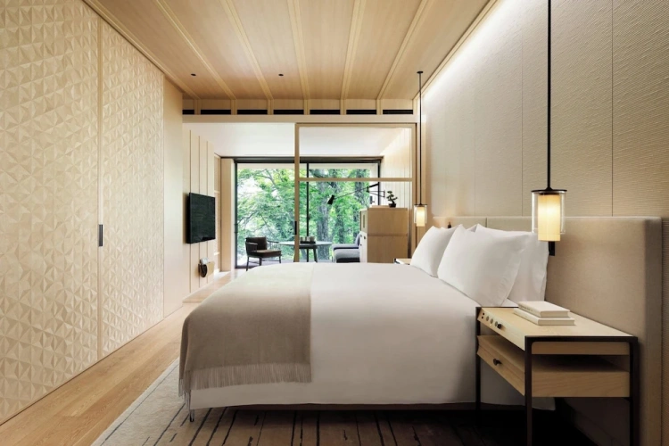 Double room with balcony and with garden view
