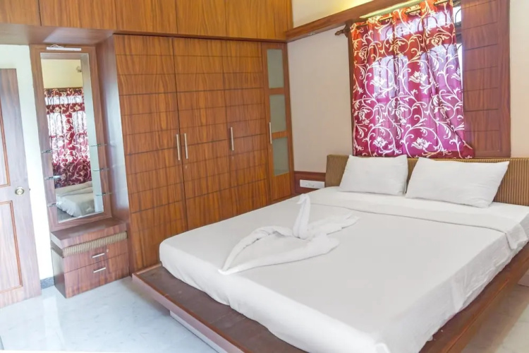 GuestHouser 2 BHK Apartment 92c1
