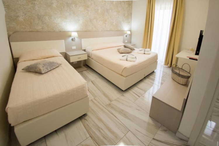 Standard Double room with balcony and with view