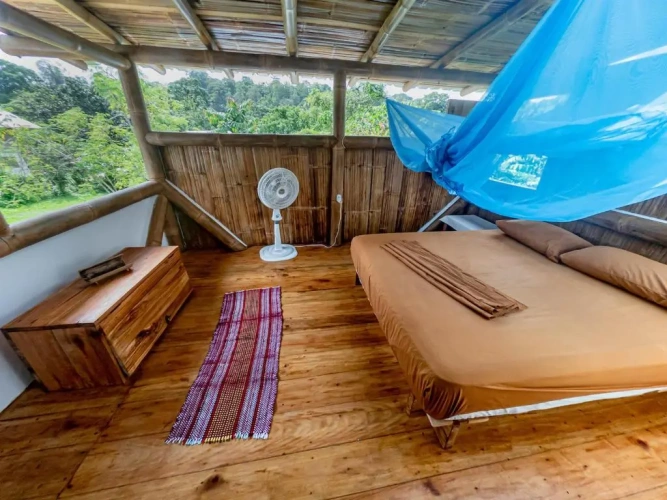 Suite with balcony