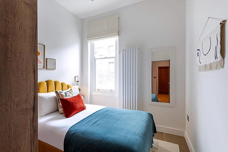Stunning Earls Court Flat