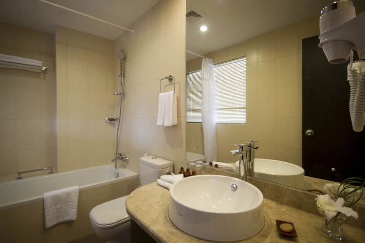 Hotel Shambala