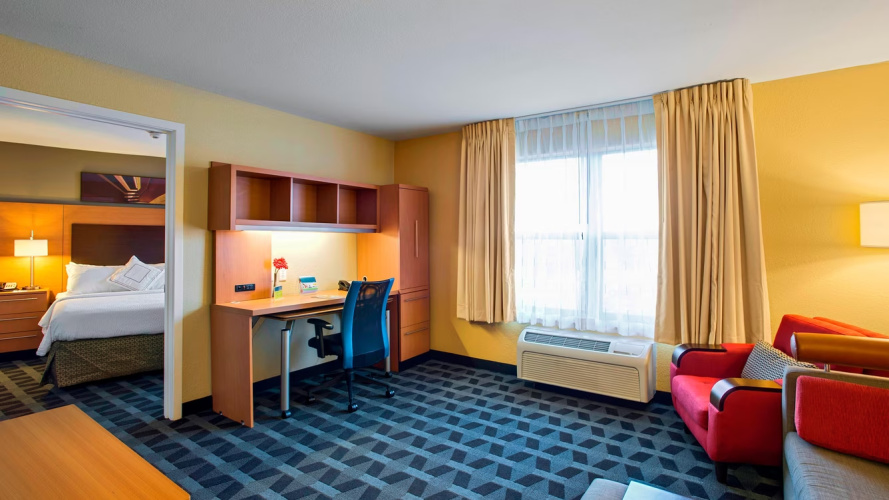 1 Bedroom Suite