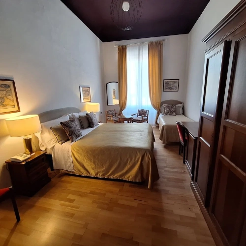 Deluxe Triple room