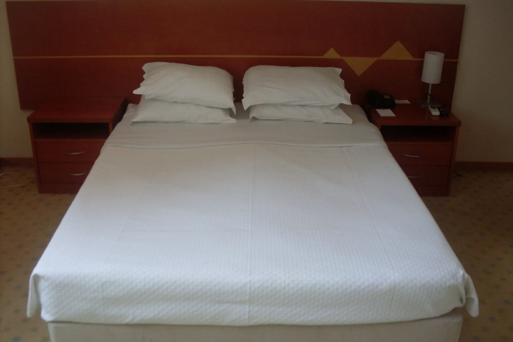 Golden Park Hotel