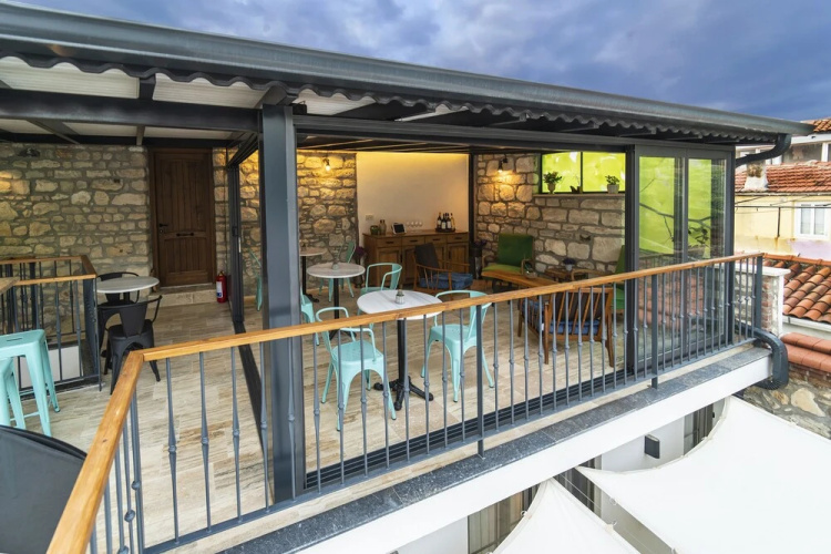 3 Salkım Butik Otel