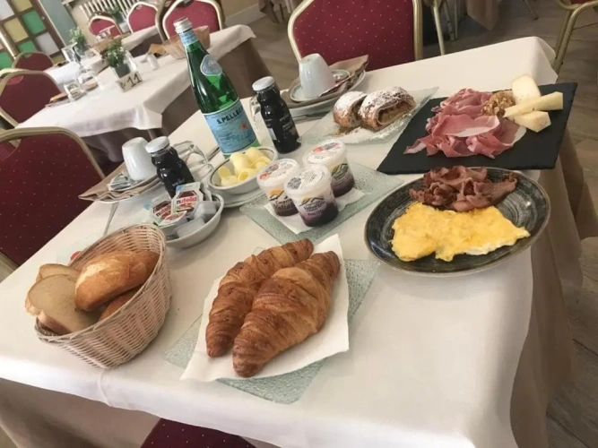 Standard Single room
