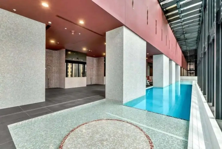 3 Bedrooms Apartment