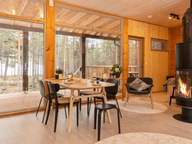 House  Inari
