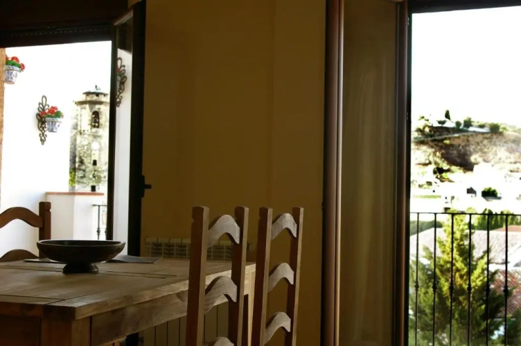 2 Bedrooms Apartment with balcony and with view