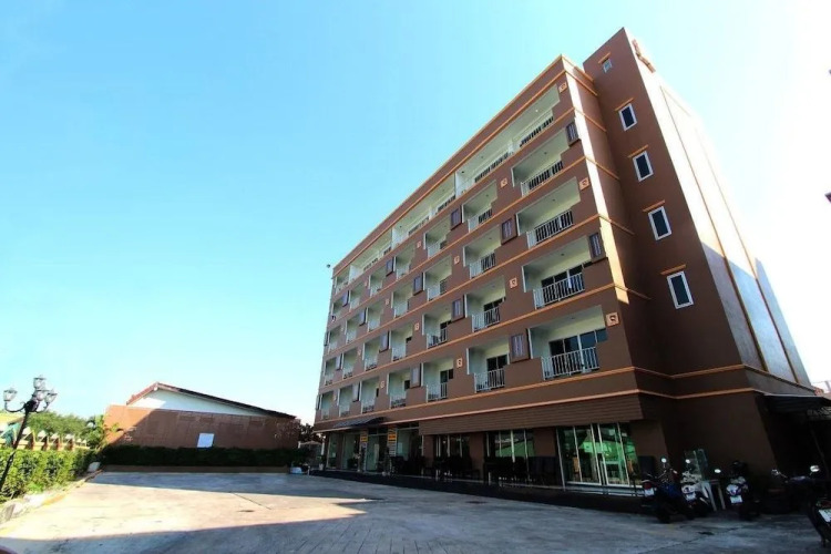 Suksabai Resort Pattaya Over view