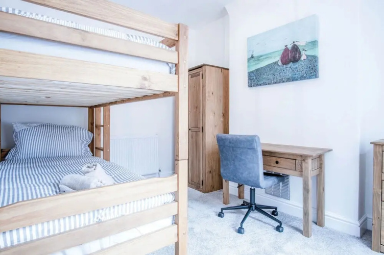 Castle Square - 2 Bedroom - Mumbles