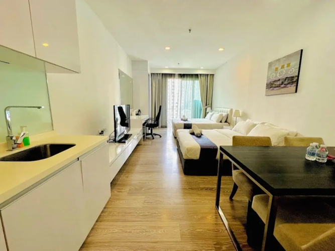 One Bukit Ceylon by Roomy