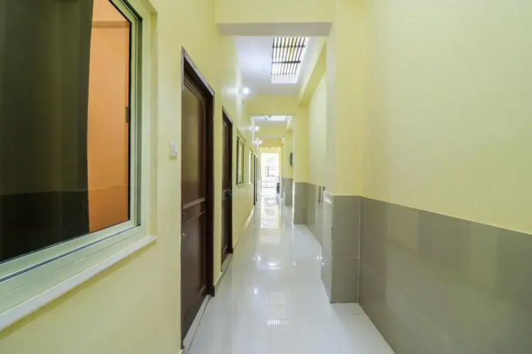 MG Residency by OYO Rooms