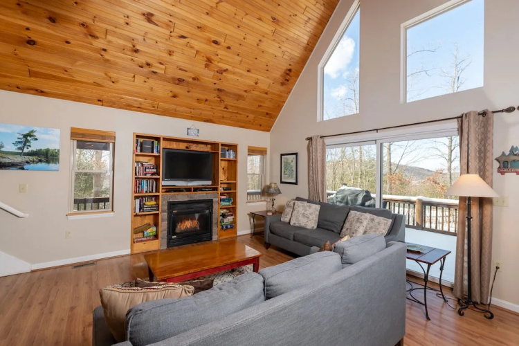 Timberwolf 5 Bedroom House