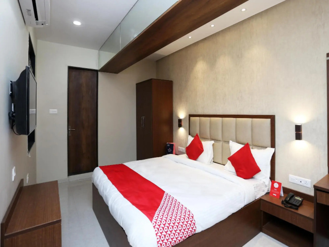 OYO 18890 Hotel City Inn