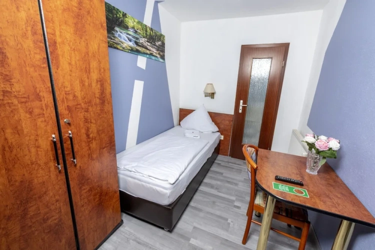 Economy Single room