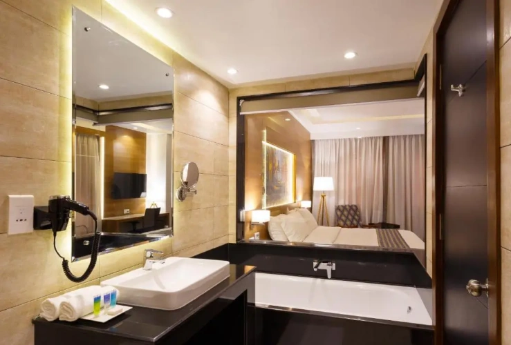 Executive room with balcony