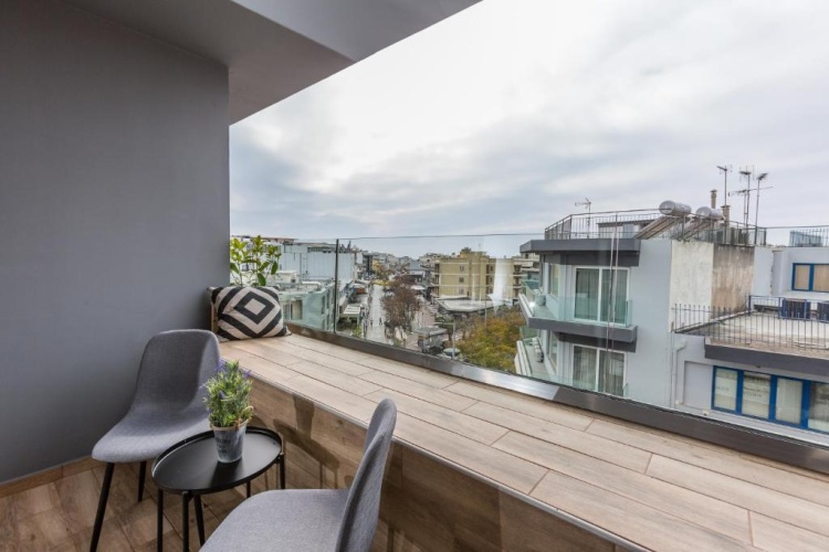 Apartment with balcony