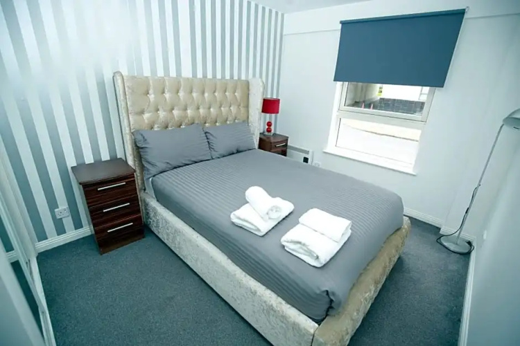 Wallace Apartment