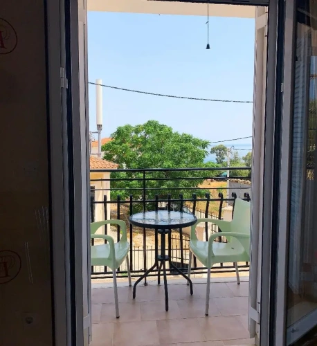 Standard Double room with partial sea view