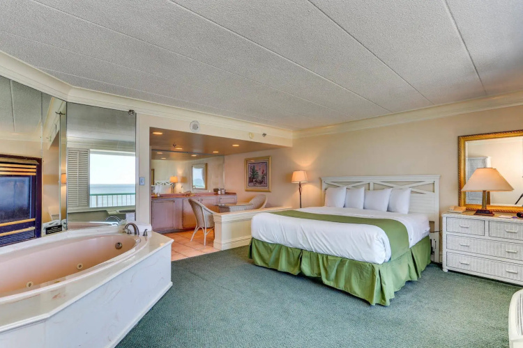 Baymont by Wyndham Virginia Beach Oceanfront
