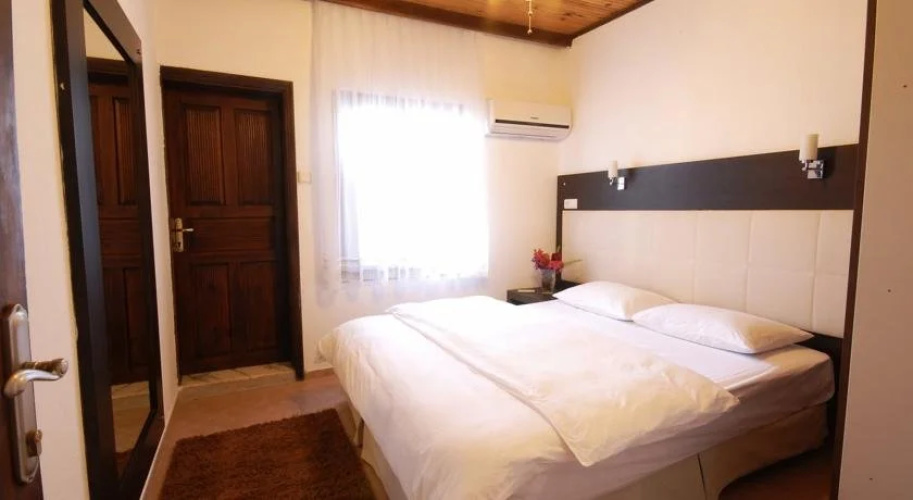 Oleander Pension