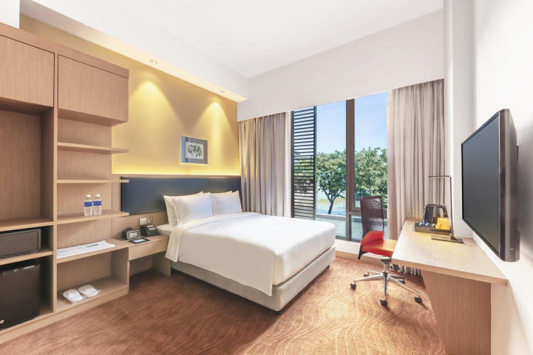 Hotel Holiday