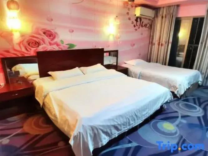 Wanmao Business Hotel