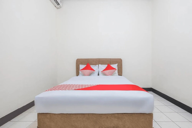 Hotel O Transit 1