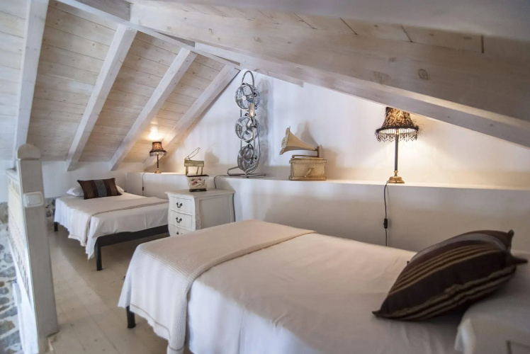 PortaDelMare Deluxe Suites