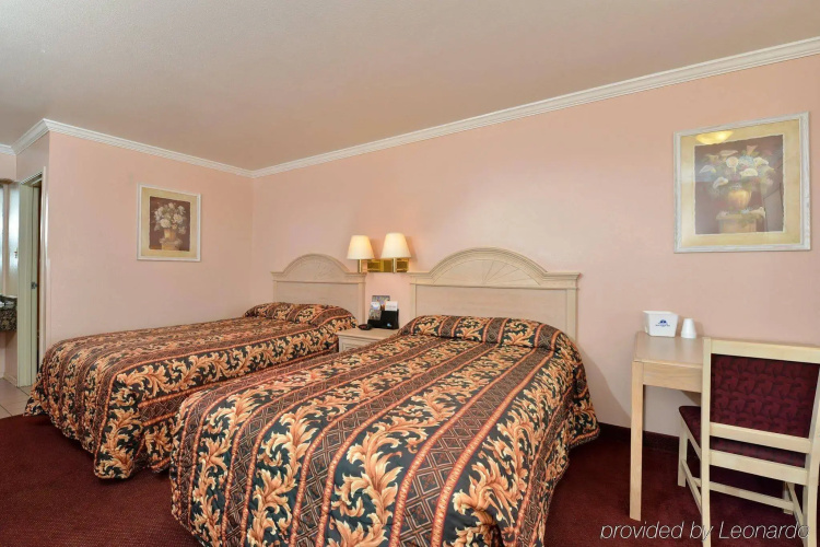 Anthony Inn