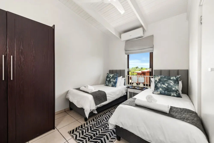 San Lameer Villa Rentals 3122