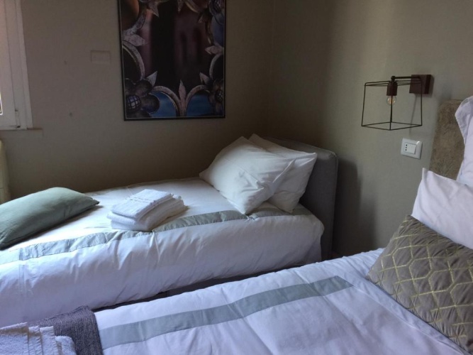 Deluxe Quadruple room
