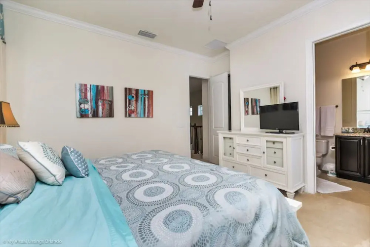 Elegant 5 BD, 5 BH Villa
