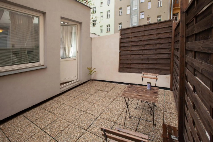 Zizkov Cosy Studio Apartments