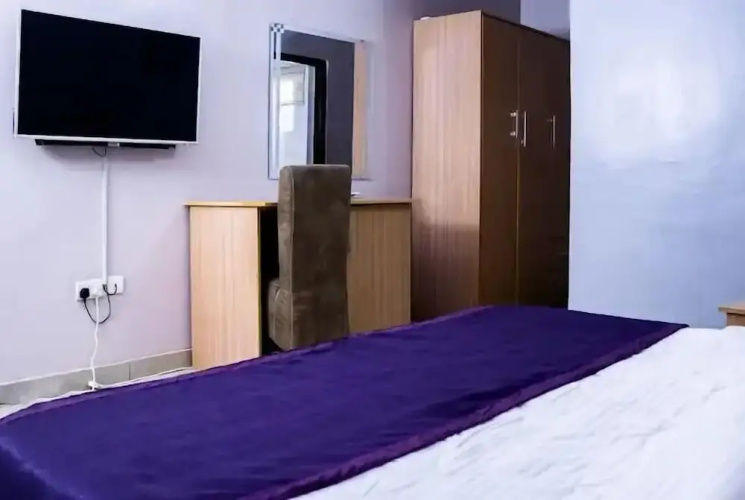 Dalice Hotel and Suites